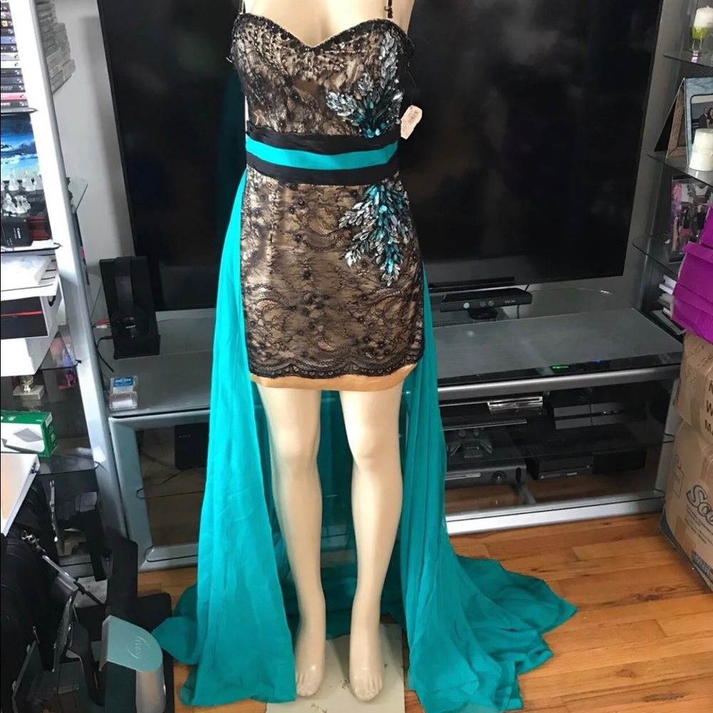 Black & turquoise dress with shawl